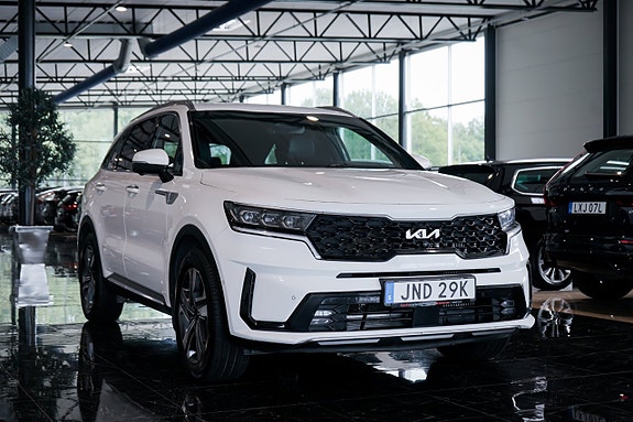 Kia Sorento 3 of 29
