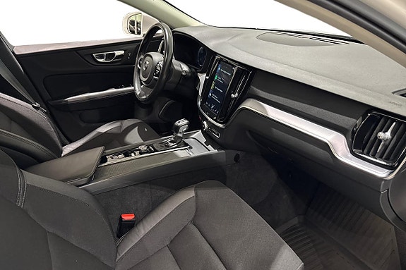 Volvo V60 7 of 22