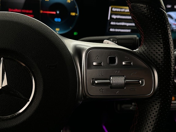Mercedes-Benz EQA300 17 of 30