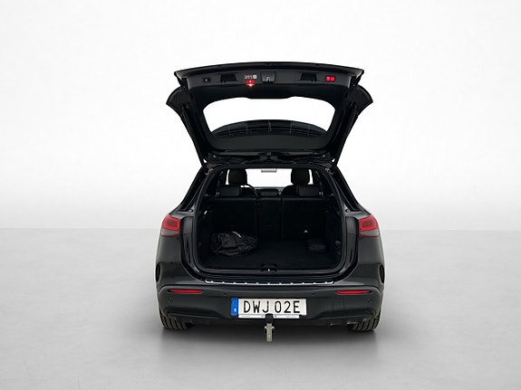 Mercedes-Benz EQA300 10 of 30