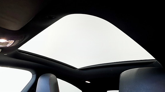 Mercedes-Benz CLA200 10 of 10