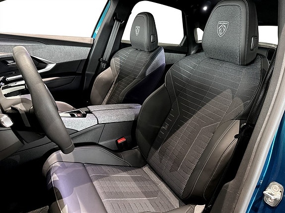 Peugeot 3008 5 of 15