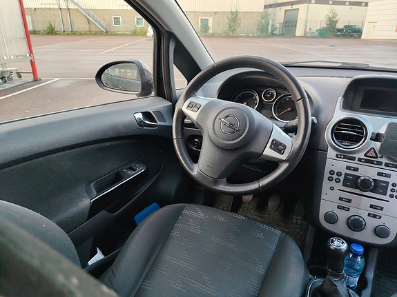 Opel Corsa 5 of 8