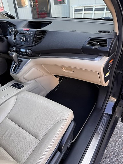 Honda CR-V 14 of 30