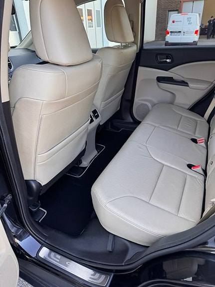 Honda CR-V 21 of 30