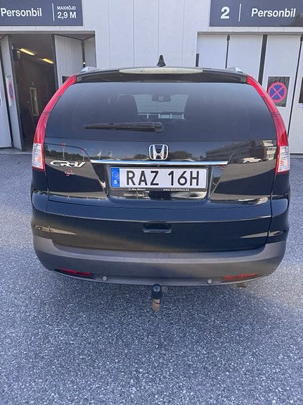 Honda CR-V 10 of 30