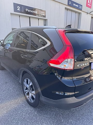 Honda CR-V 9 of 30