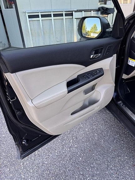 Honda CR-V 16 of 30