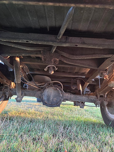 Chevrolet C1500 7 of 14
