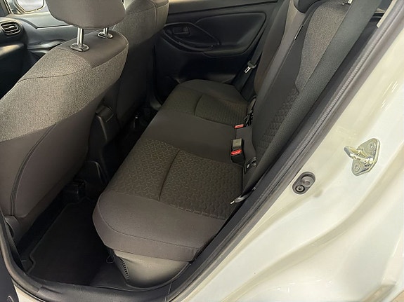Toyota Yaris Cross 7 of 13