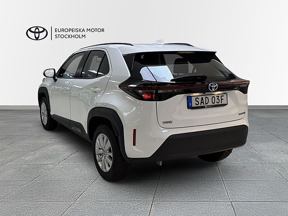 Toyota Yaris Cross 2 of 13