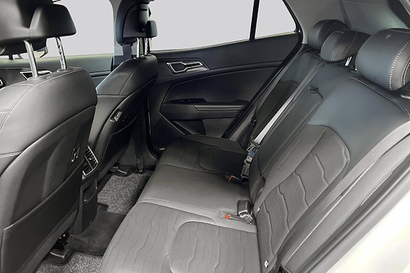 Kia Sportage 9 of 17
