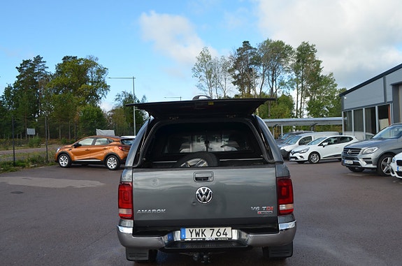 Volkswagen Amarok 11 of 19