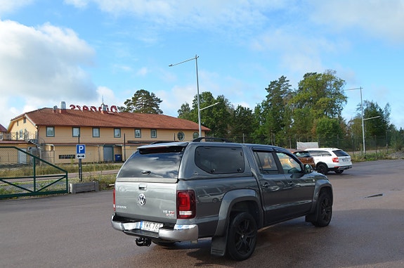 Volkswagen Amarok 6 of 19