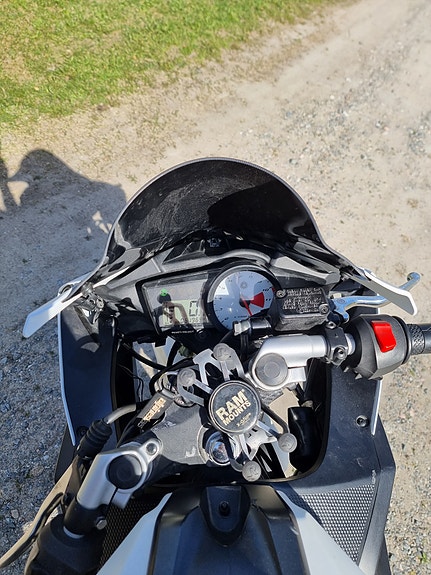 Yamaha YZF-R125 5 of 5