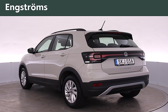 Volkswagen T-Cross 4 of 19