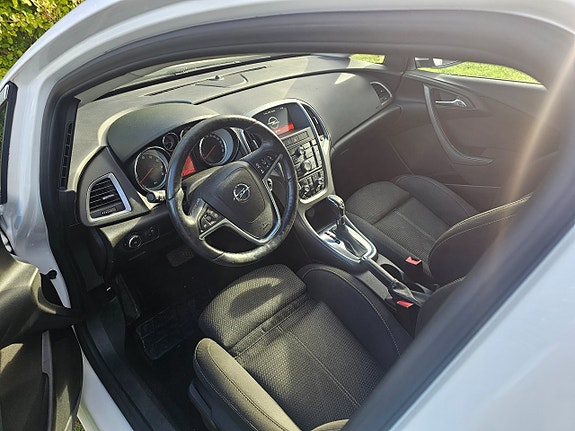 Opel Astra 7 of 10