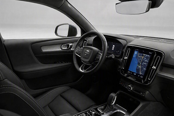 Volvo XC60 14 of 17