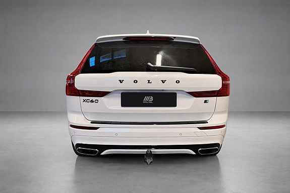 Volvo XC60 8 of 17