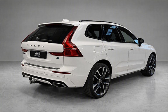 Volvo XC60 6 of 17