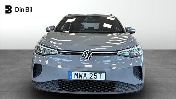 Volkswagen ID.4 4 of 14