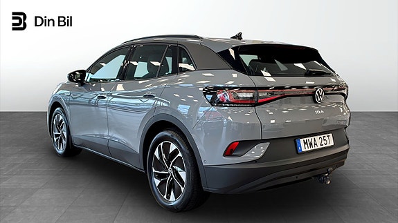 Volkswagen ID.4 3 of 14