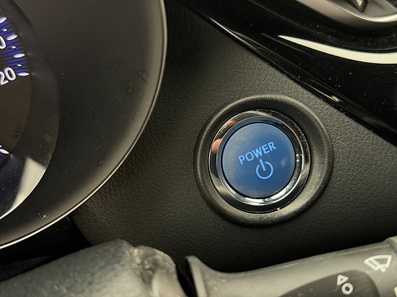 Toyota C-HR 21 of 29