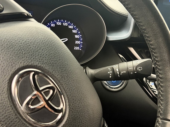 Toyota C-HR 20 of 29