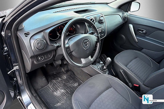 Dacia Logan 4 of 10