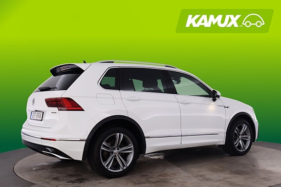 Volkswagen Tiguan 2 of 23