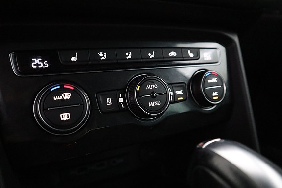 Volkswagen Tiguan 19 of 23