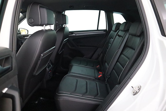 Volkswagen Tiguan 13 of 23