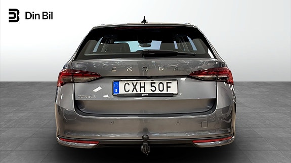Skoda Octavia 5 of 12