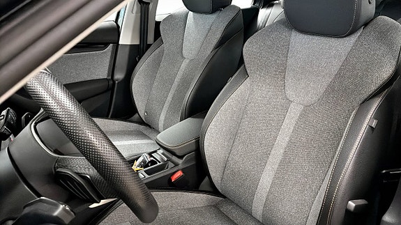 Skoda Octavia 8 of 12