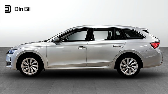 Skoda Octavia 2 of 12