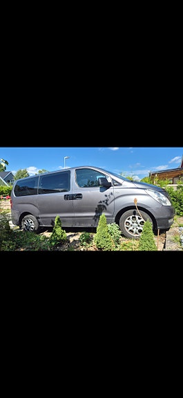 Hyundai H-1 10 of 10
