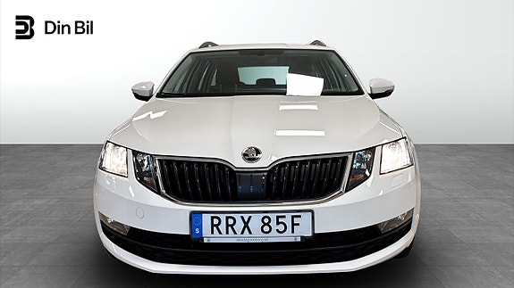 Skoda Octavia 4 of 12