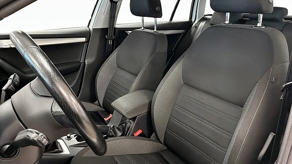 Skoda Octavia 8 of 12