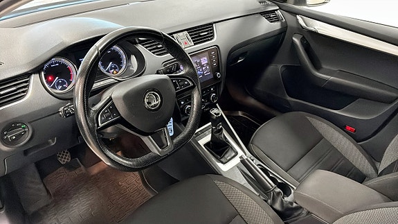 Skoda Octavia 7 of 12