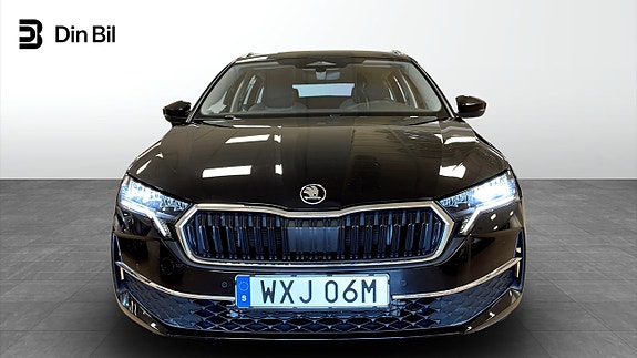 Skoda Octavia 4 of 12