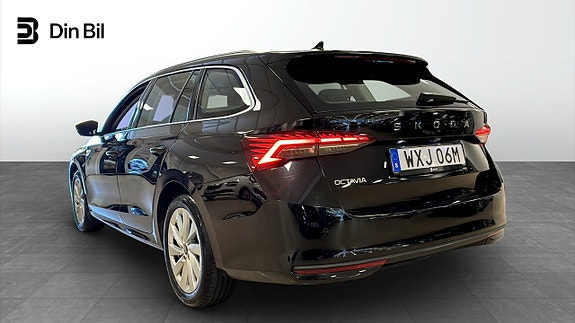 Skoda Octavia 3 of 12