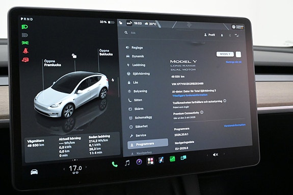 Tesla Model Y 14 of 27