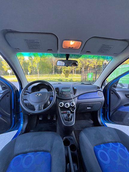 Hyundai i10 5 of 10