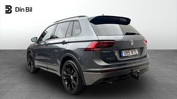Volkswagen Tiguan 3 of 12