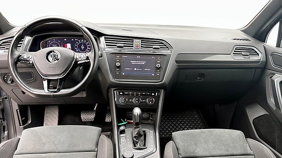 Volkswagen Tiguan 10 of 12
