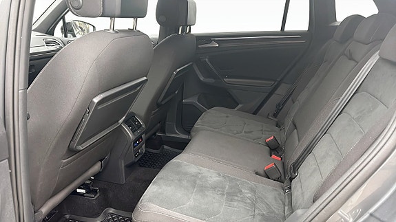 Volkswagen Tiguan 11 of 12