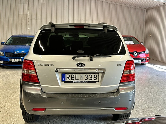 Kia Sorento 7 of 28