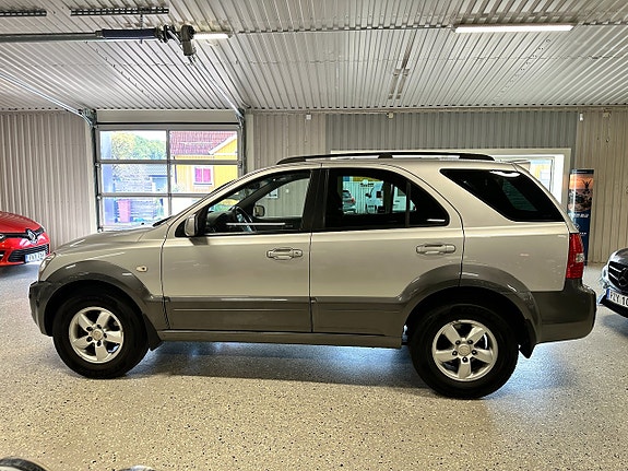 Kia Sorento 11 of 28