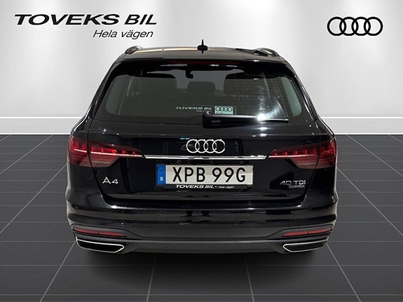 Audi A4 7 of 30