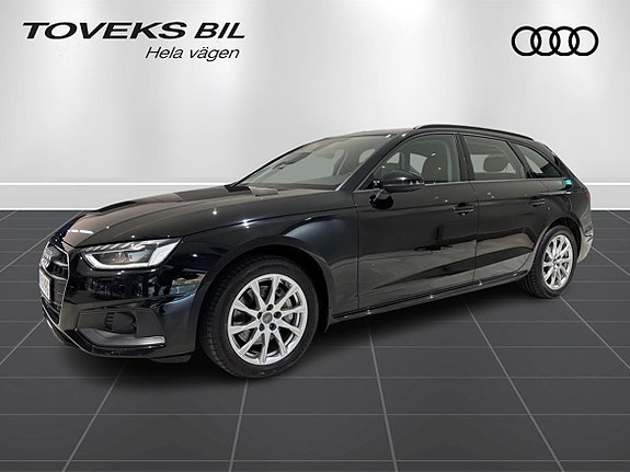 Audi A4 12 of 30